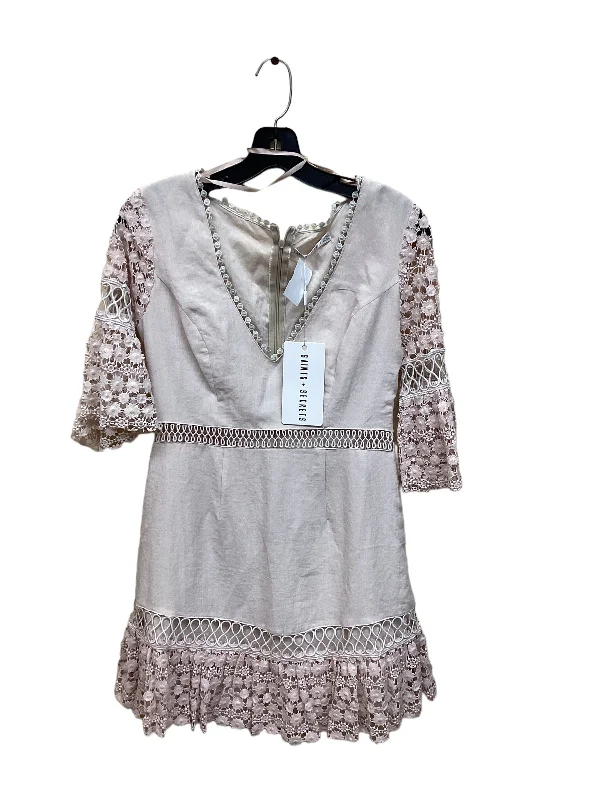 Huge Discounts Dress Casual Short By Clothes Mentor  Size: M