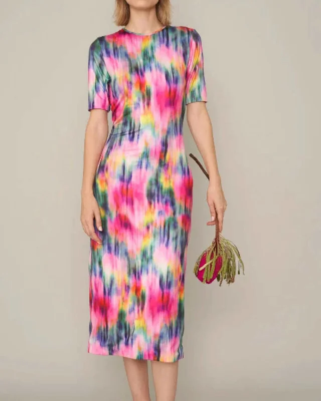 Unbeatable Prices Short Sleeve Kate Dress in Melting Florals | Melting Florals