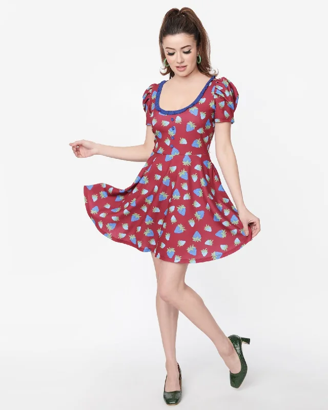 New Markdowns Smak Parlour Burgundy & Blue Strawberry Group Chat Flare Dress | Burgundy & Blue Strawberries