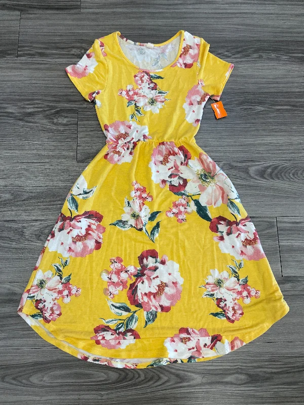 One-DAY Sale Dress Casual Maxi By 7th Ray  Size: M
