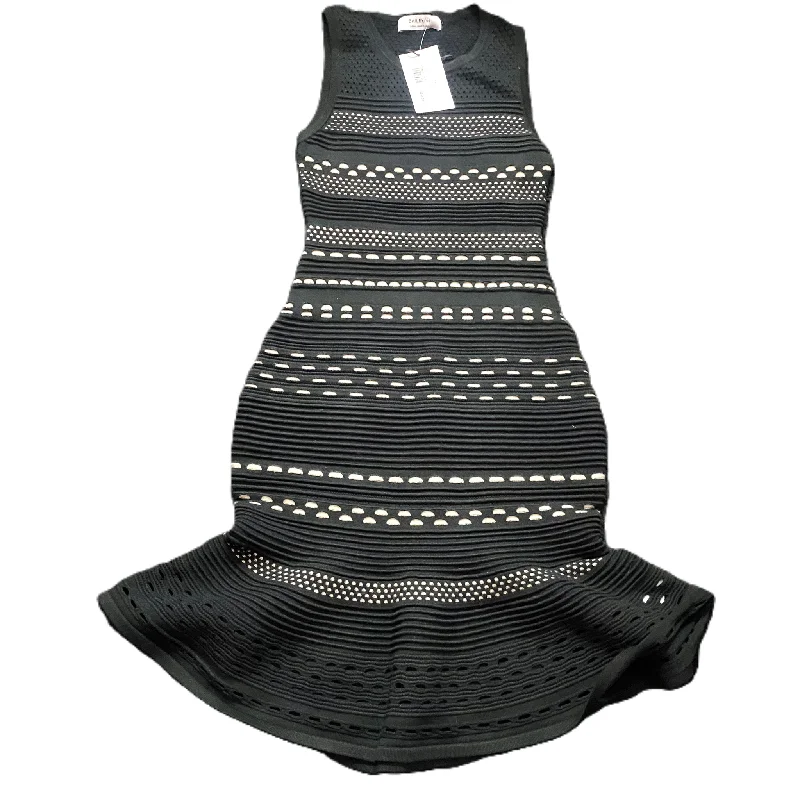 Massive Deals Dress Party Short By Bailey 44  Size: Xs