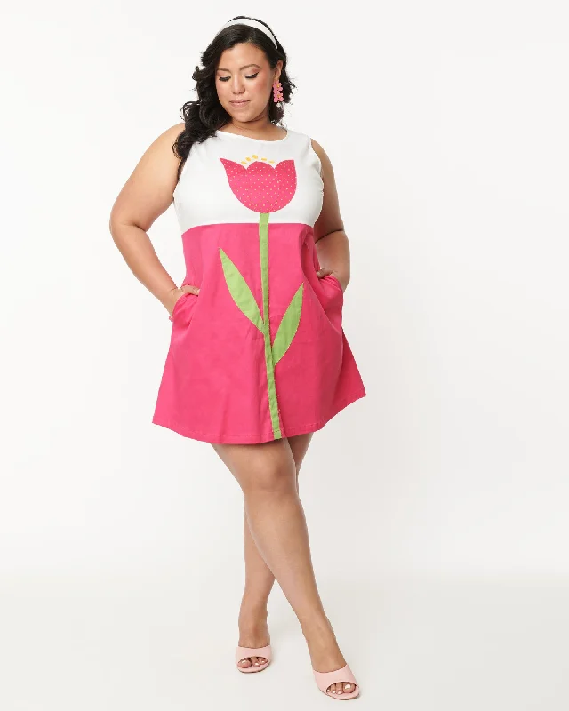 Limited Availability Smak Parlour Retro Style White & Pink Tulip Flower Power Shift Dress | White & Pink tulip